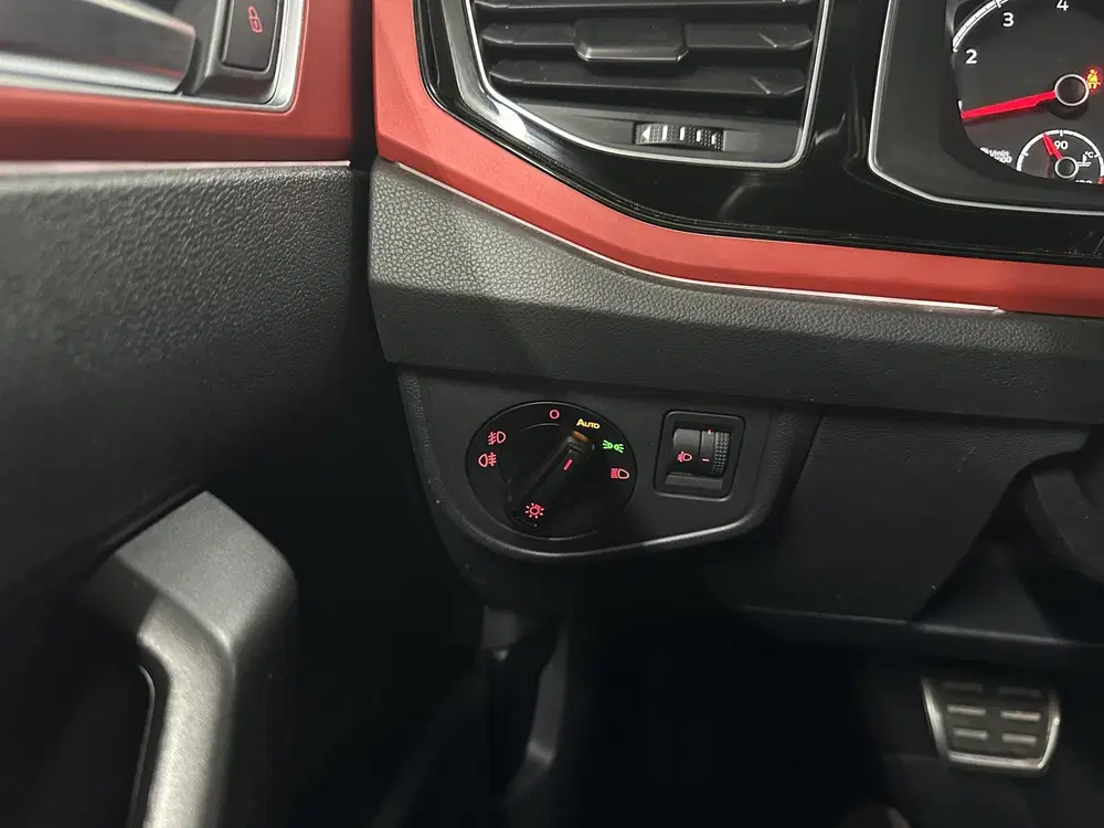 Volkswagen Polo 2.0 TSI GTI 200pk uit 2020, foto 11