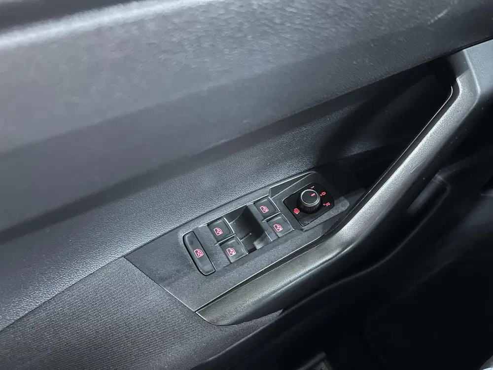 Volkswagen Polo 2.0 TSI GTI 200pk uit 2020, foto 12