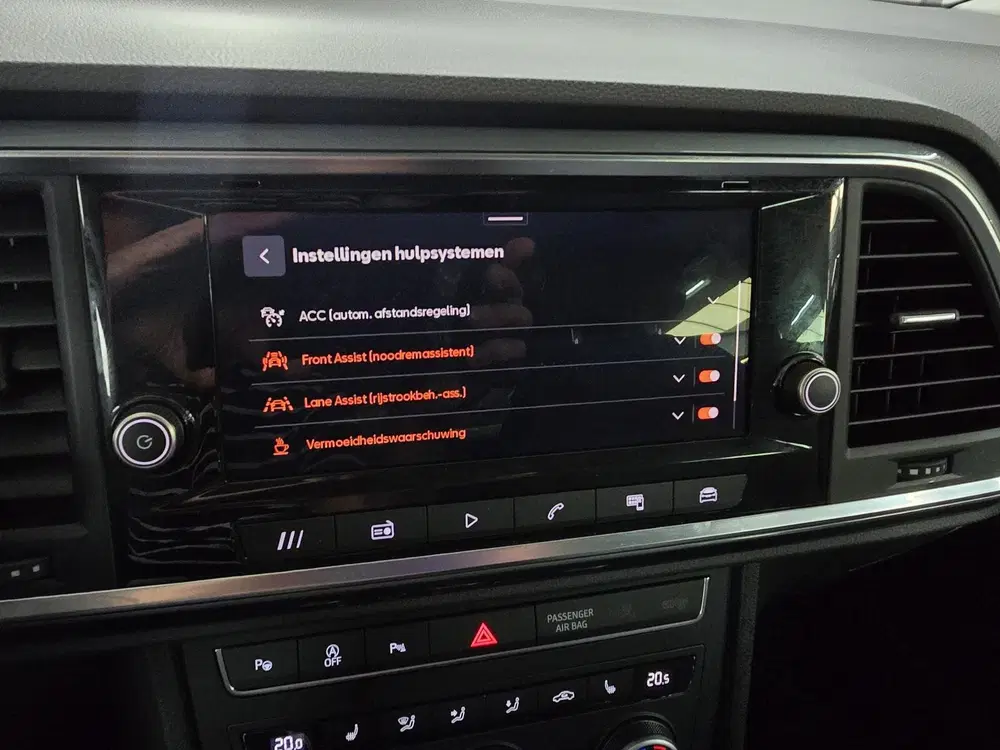 SEAT Ateca 1.5 TSI Style Business Intense DSG uit 2024, foto 14
