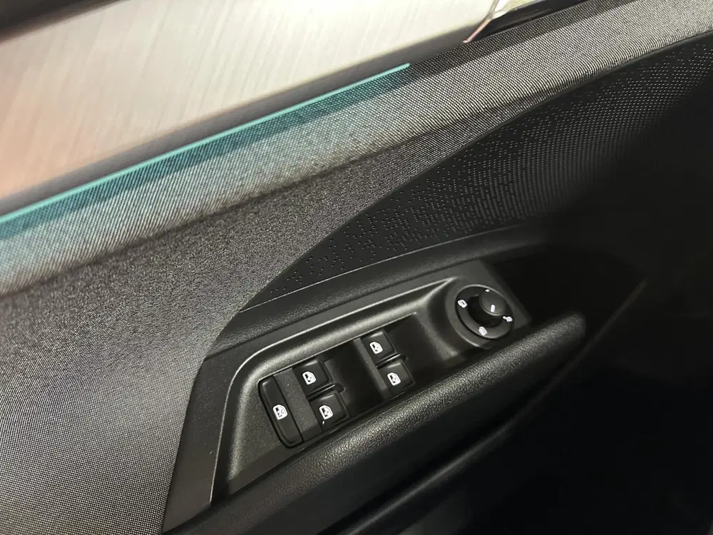 Skoda Enyaq 60 uit 2021, foto 8