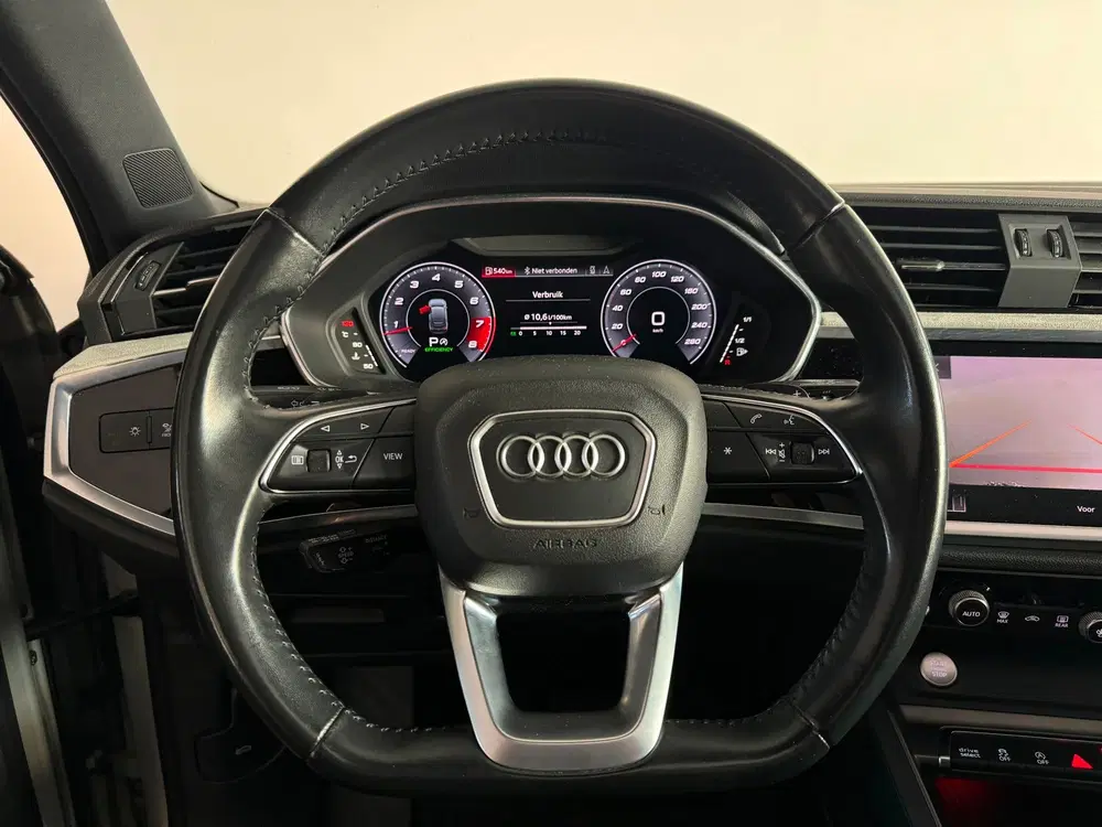Audi Q3 45 TFSI quattro S Line Pano uit 2020, foto 11