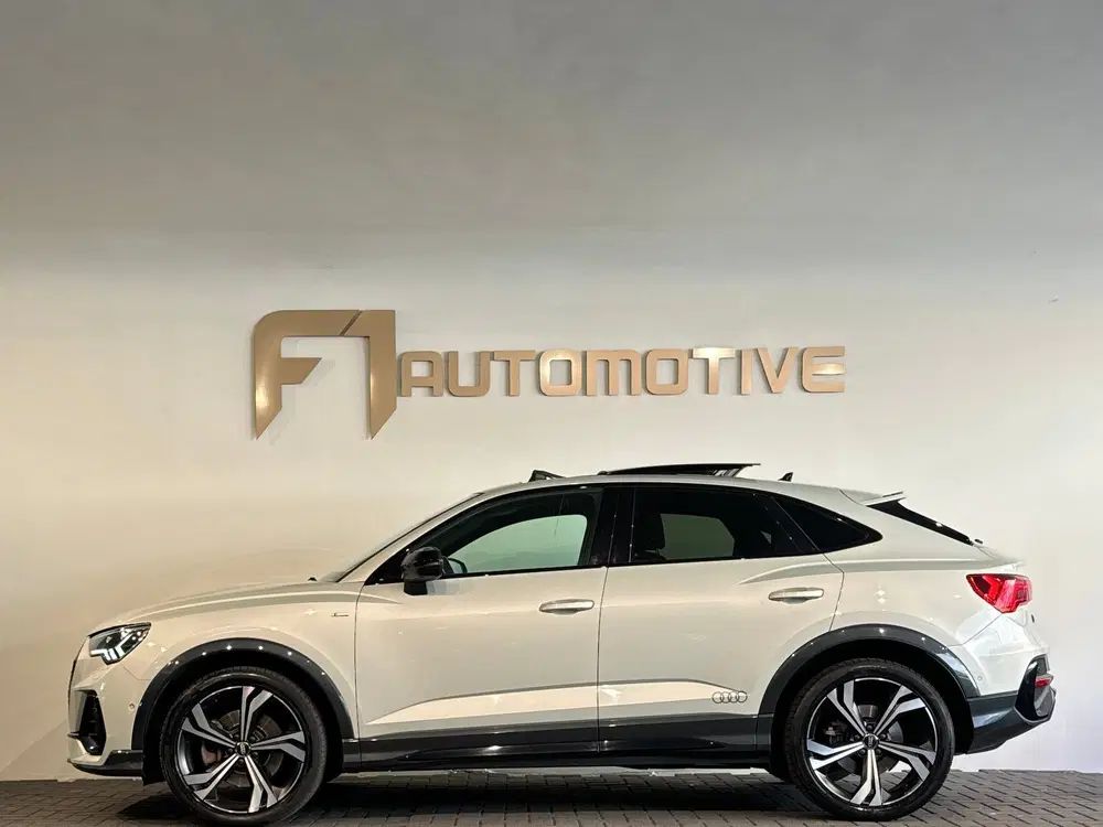 Audi Q3 45 TFSI quattro S Line Pano uit 2020, foto 7