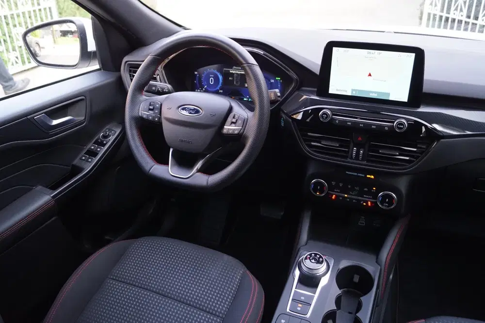 Ford Kuga 2.5 PHEV ST-Line X Autom Panodak Stoel uit 2023, foto 3
