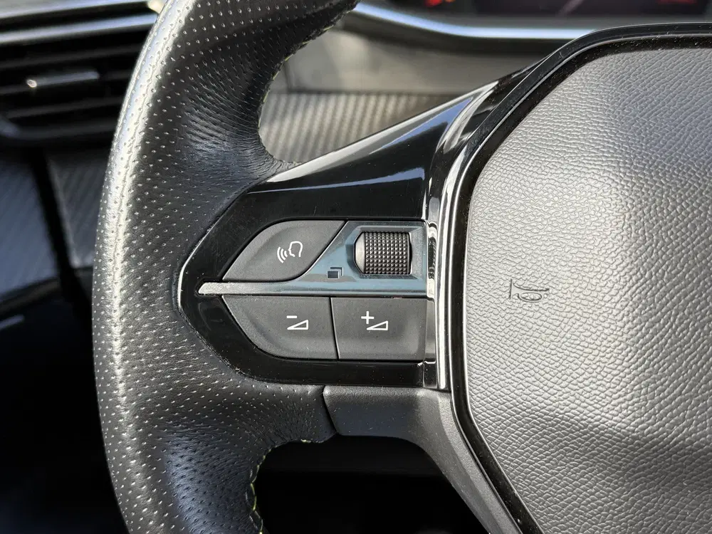 Peugeot 2008 BWJ 2021 uit 2021, foto 8
