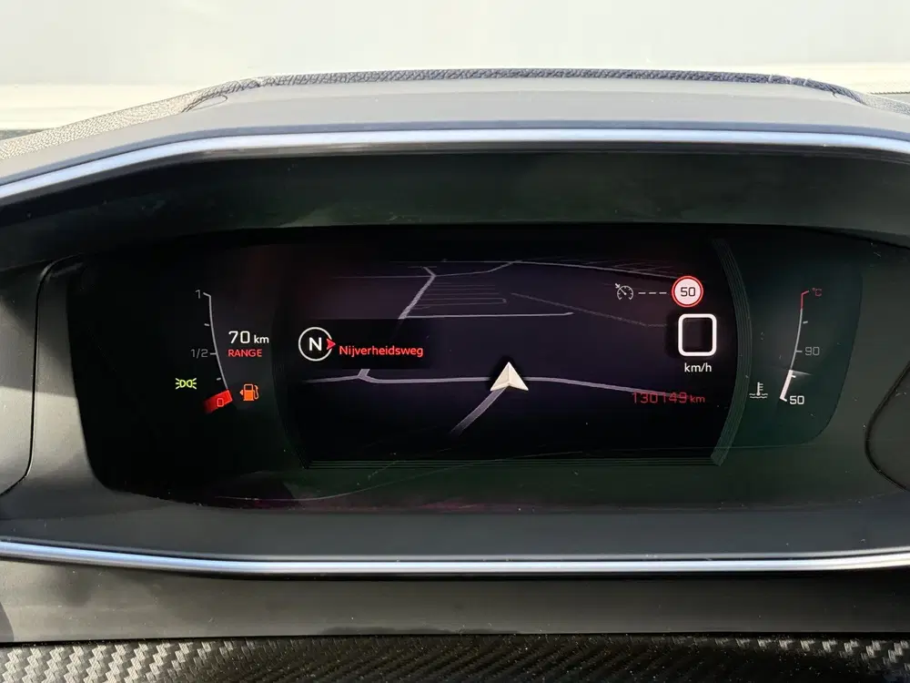 Peugeot 2008 BWJ 2021 uit 2021, foto 9