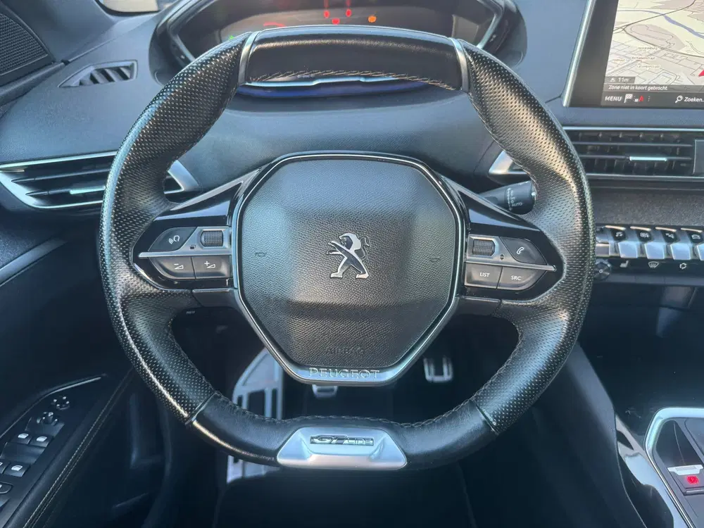 Peugeot 5008 1.2 PureTech GT-Line 7-Zitter uit 2019, foto 6
