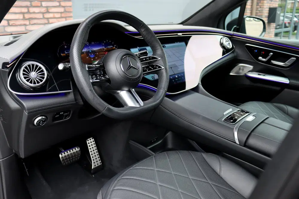 Mercedes-Benz EQE SUV 500 4MATIC AMG Line 91 kWh uit 2024, foto 10