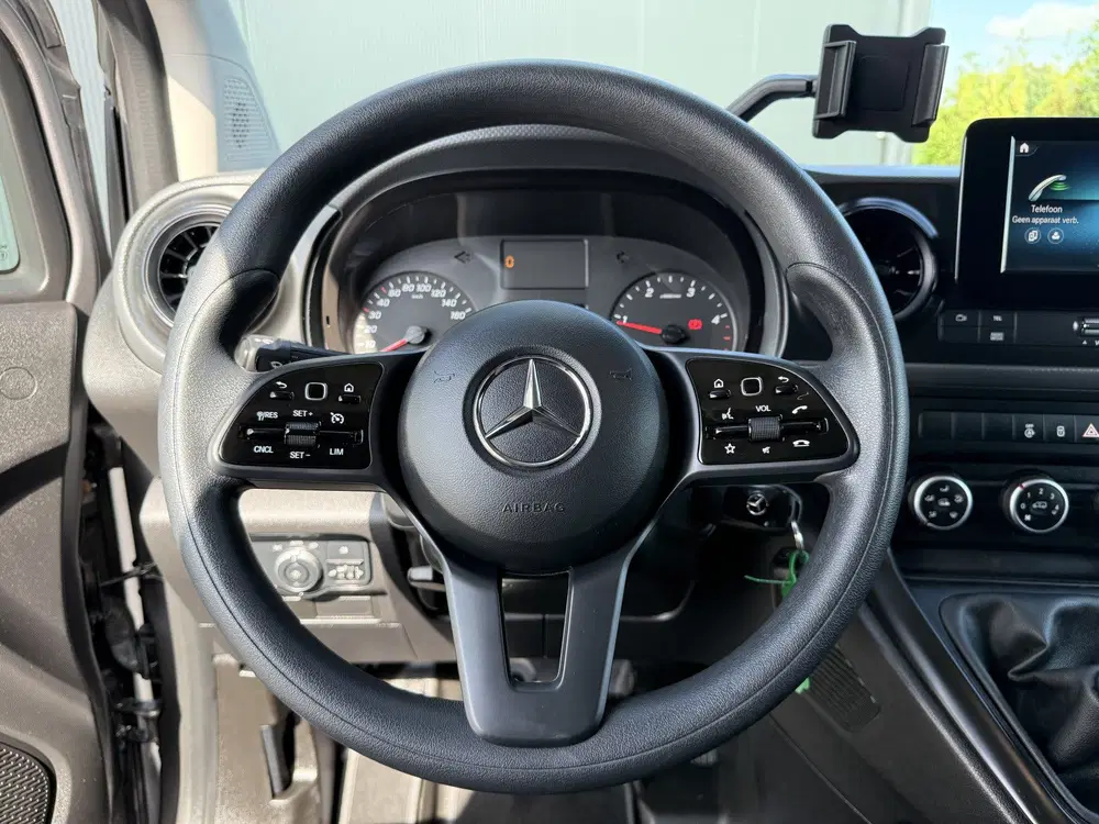 Mercedes-Benz Citan 110 CDI uit 2023, foto 10