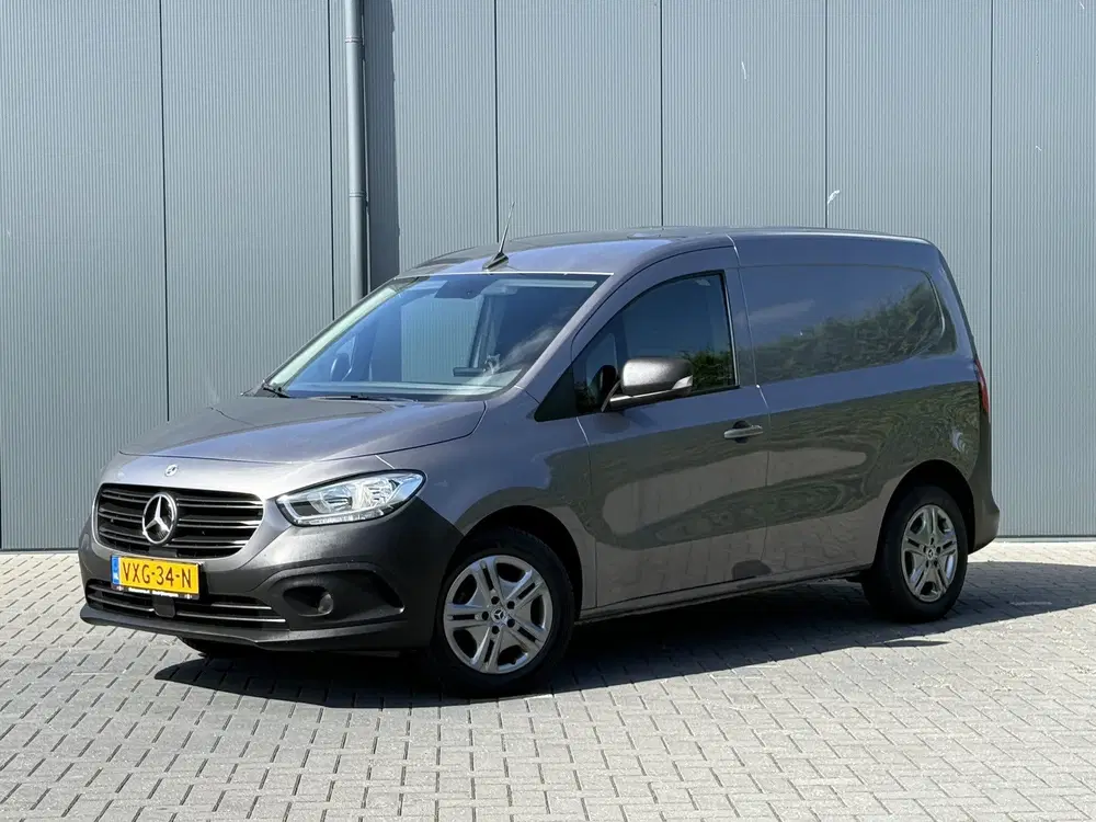 Mercedes-Benz Citan 110 CDI uit 2023, foto 2