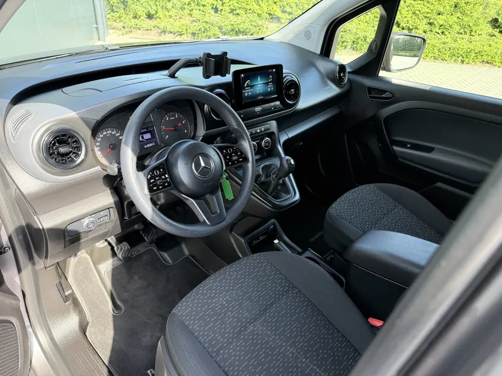 Mercedes-Benz Citan 110 CDI uit 2023, foto 9