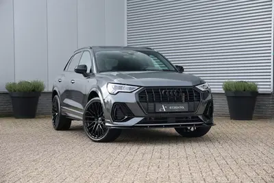 Audi Q3 45 TFSI e 245pk Competition S-Line Black P uit 2022