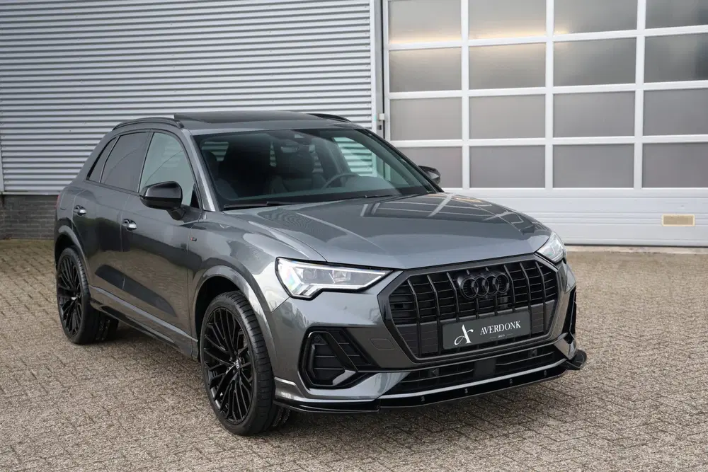 Audi Q3 45 TFSI e 245pk Competition S-Line Black P uit 2022, foto 14