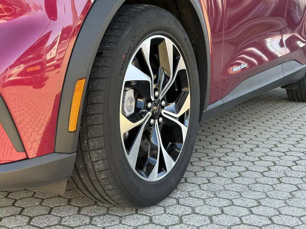 Ford Mustang Mach-E Standard RWD 73 kWh uit 2025, foto 7