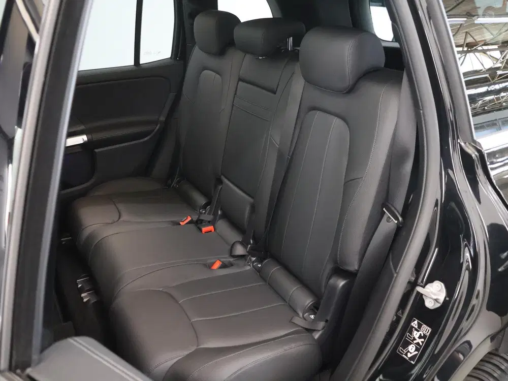 Mercedes-Benz GLB 200 Luxury Line uit 2023, foto 11