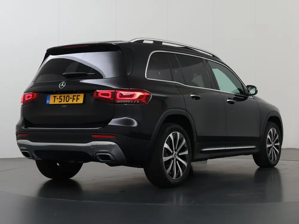 Mercedes-Benz GLB 200 Luxury Line uit 2023, foto 2