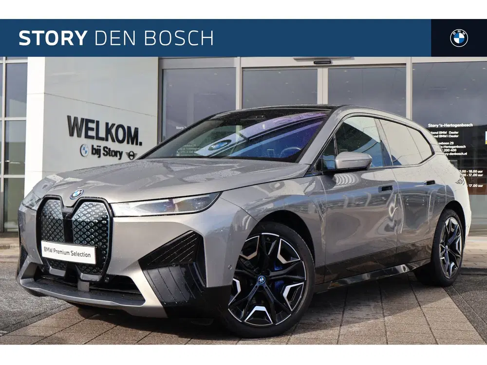 BMW iX xDrive40 uit 2023