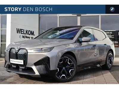 BMW iX xDrive40 uit 2023