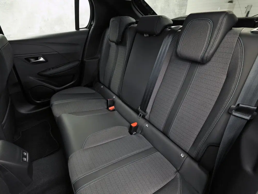 Peugeot 208 1.2 PureTech Allure Pack Automaat (VIRTUAL uit 2023, foto 15