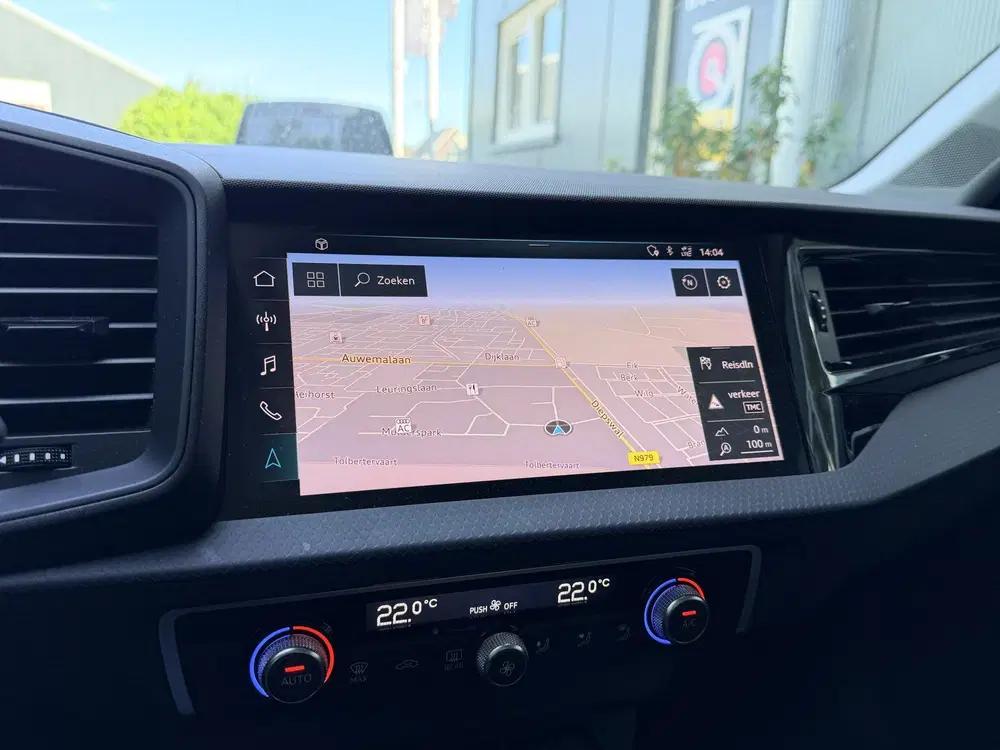 Audi A1 30 TFSI 116pk H6 S Line Navigatie Lane Ass uit 2019, foto 11