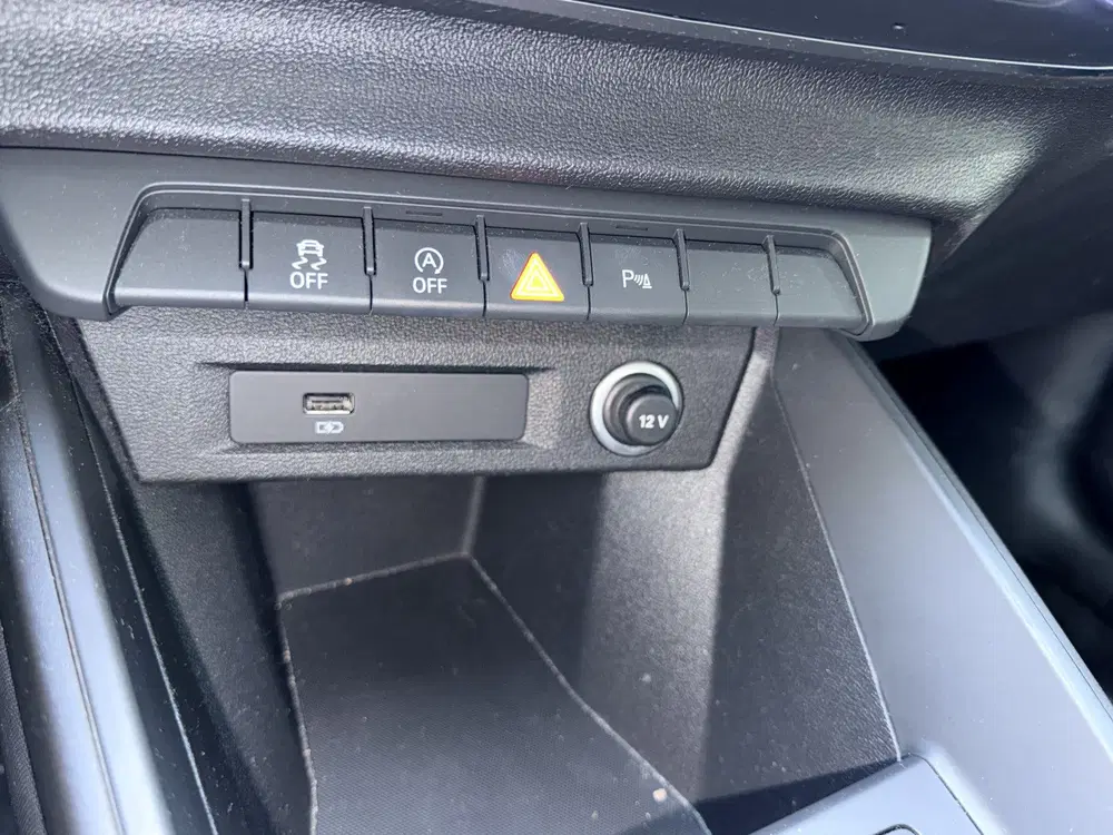 Audi A1 30 TFSI 116pk H6 S Line Navigatie Lane Ass uit 2019, foto 13