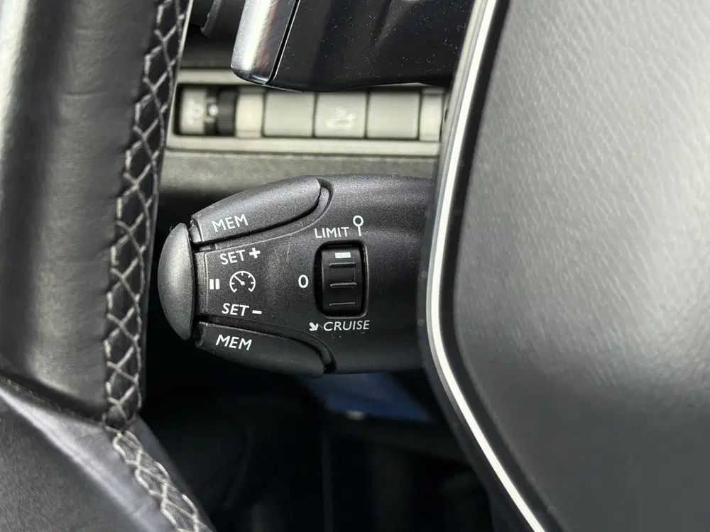 Peugeot 5008 BWJ 2021 uit 2021, foto 7