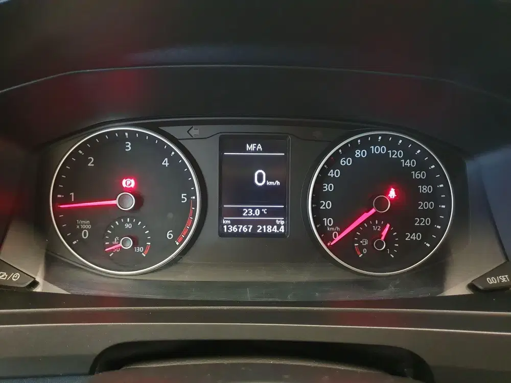 Volkswagen Transporter Caravelle 2.0 TDI L2H1 DC DSG Comfort uit 2019, foto 13