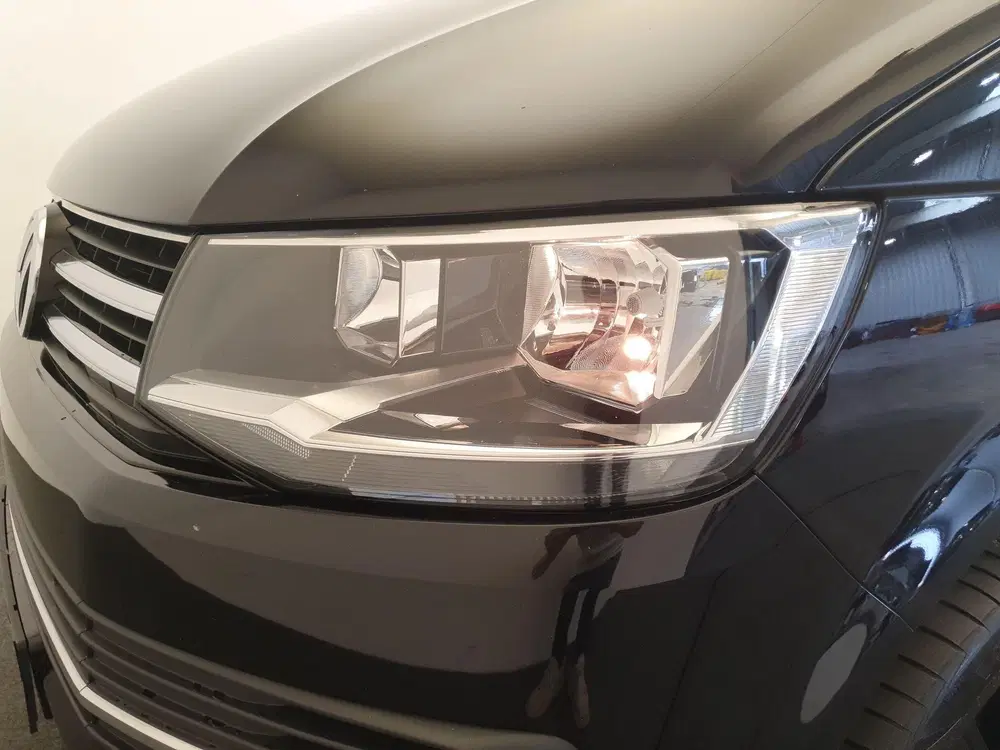 Volkswagen Transporter Caravelle 2.0 TDI L2H1 DC DSG Comfort uit 2019, foto 9