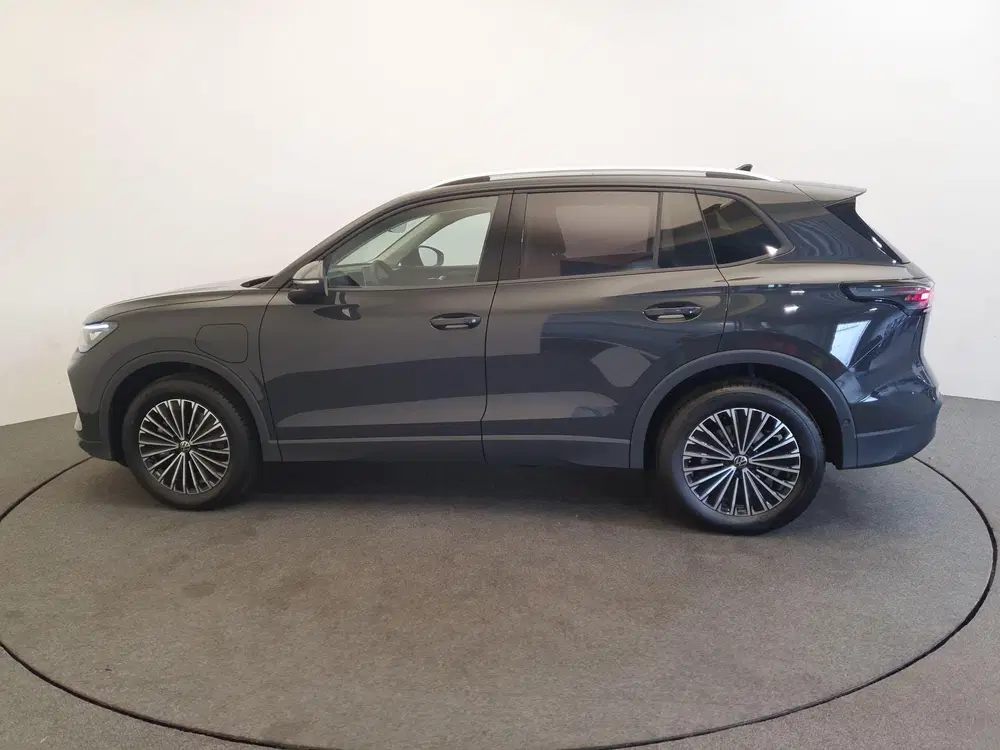 Volkswagen Tiguan 1.5 eHybrid Life Edition Wegklapbare trekh uit 2026, foto 2