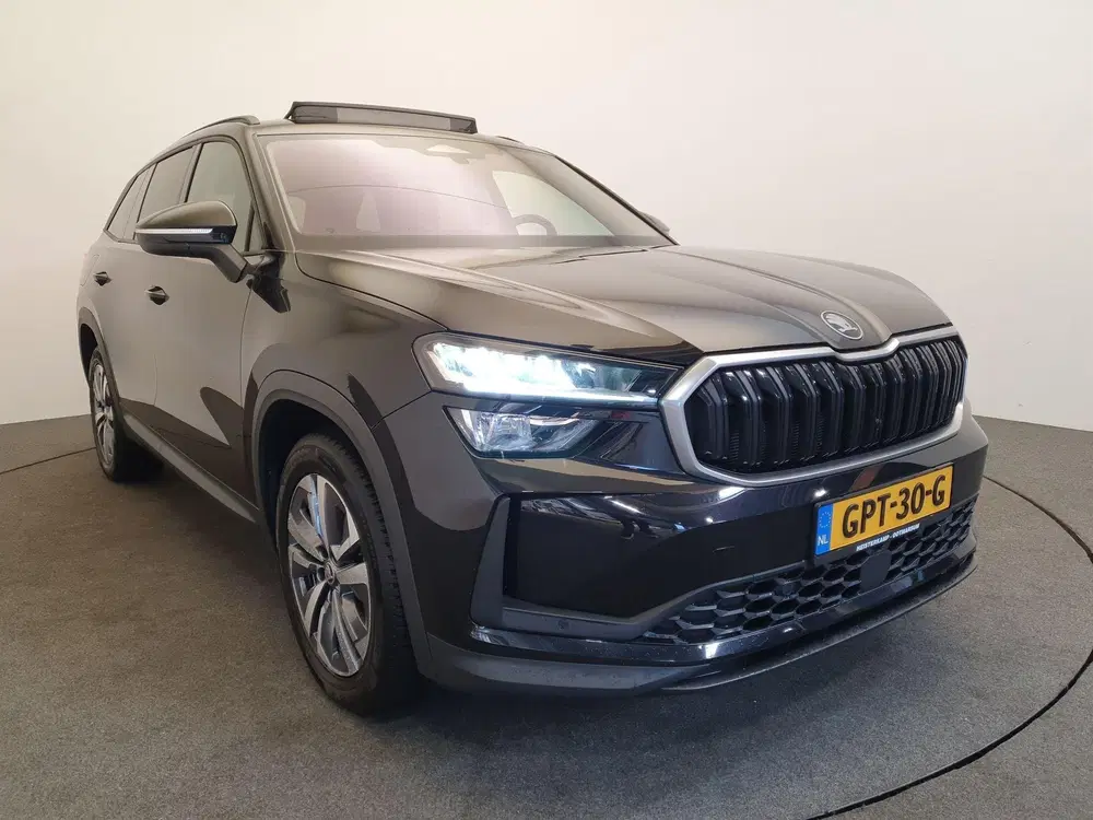 Skoda Kodiaq 1.5 TSI PHEV Business Edition Panorama dak uit 2024, foto 5