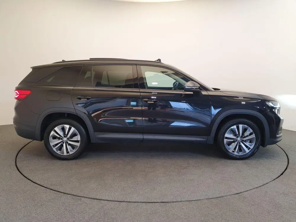 Skoda Kodiaq 1.5 TSI PHEV Business Edition Panorama dak uit 2024, foto 6