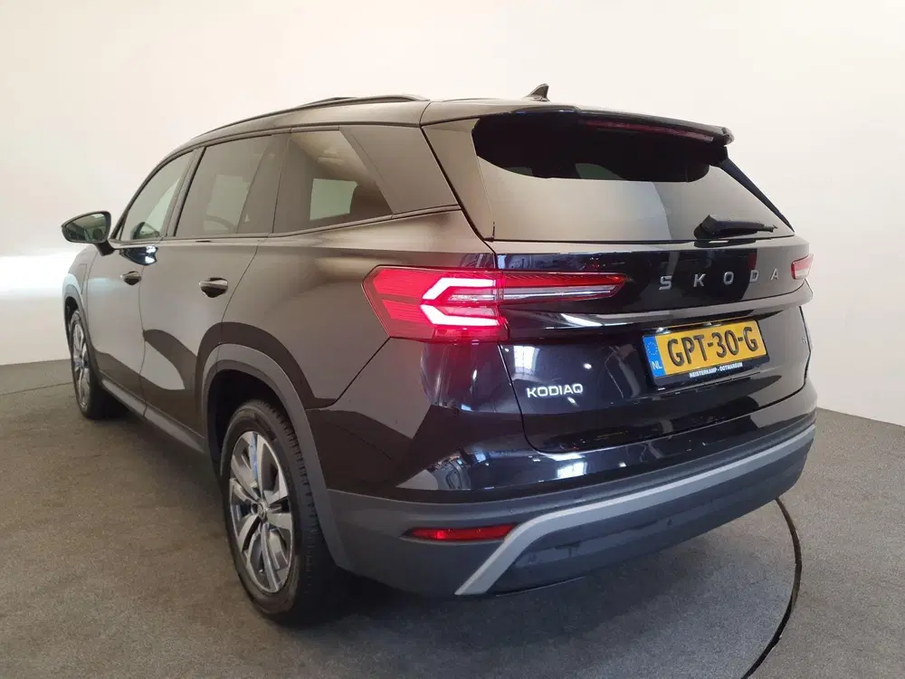 Skoda Kodiaq 1.5 TSI PHEV Business Edition Panorama dak uit 2024, foto 8