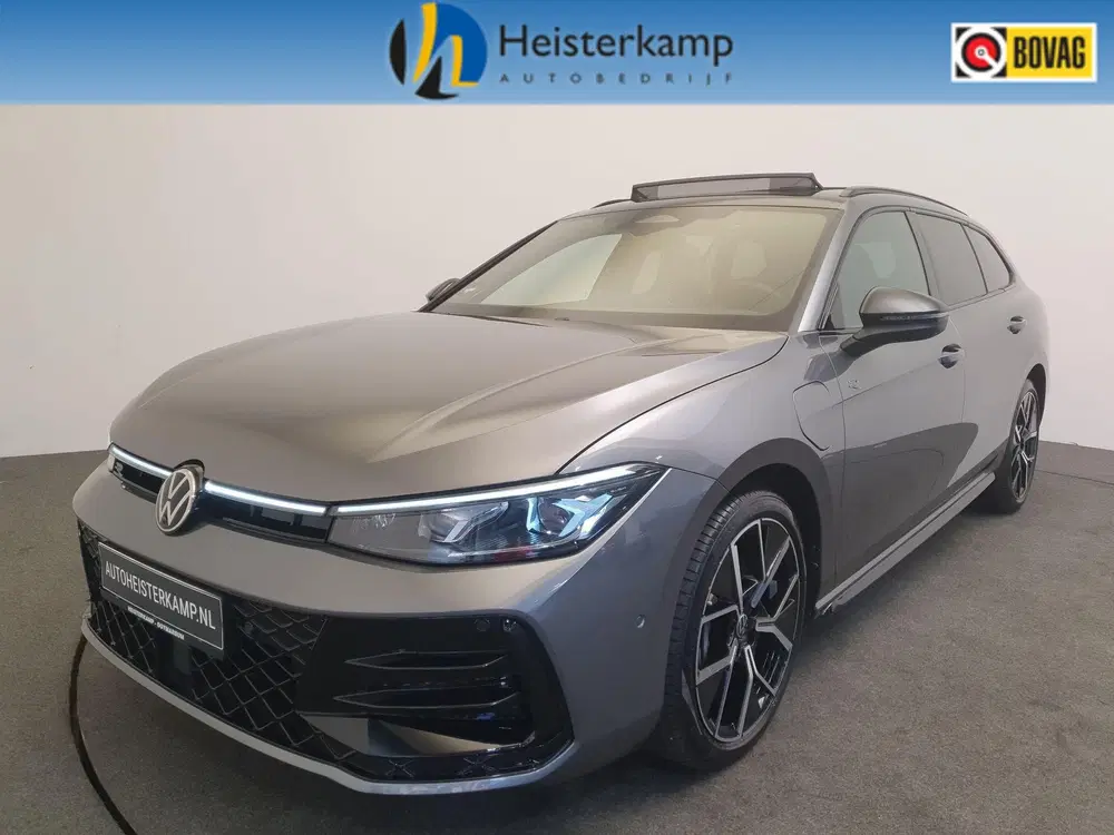 Volkswagen Passat 1.5 eHybrid 272pk DSG uit 2025