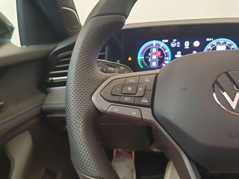 Volkswagen Passat 1.5 eHybrid 272pk DSG uit 2026, foto 12
