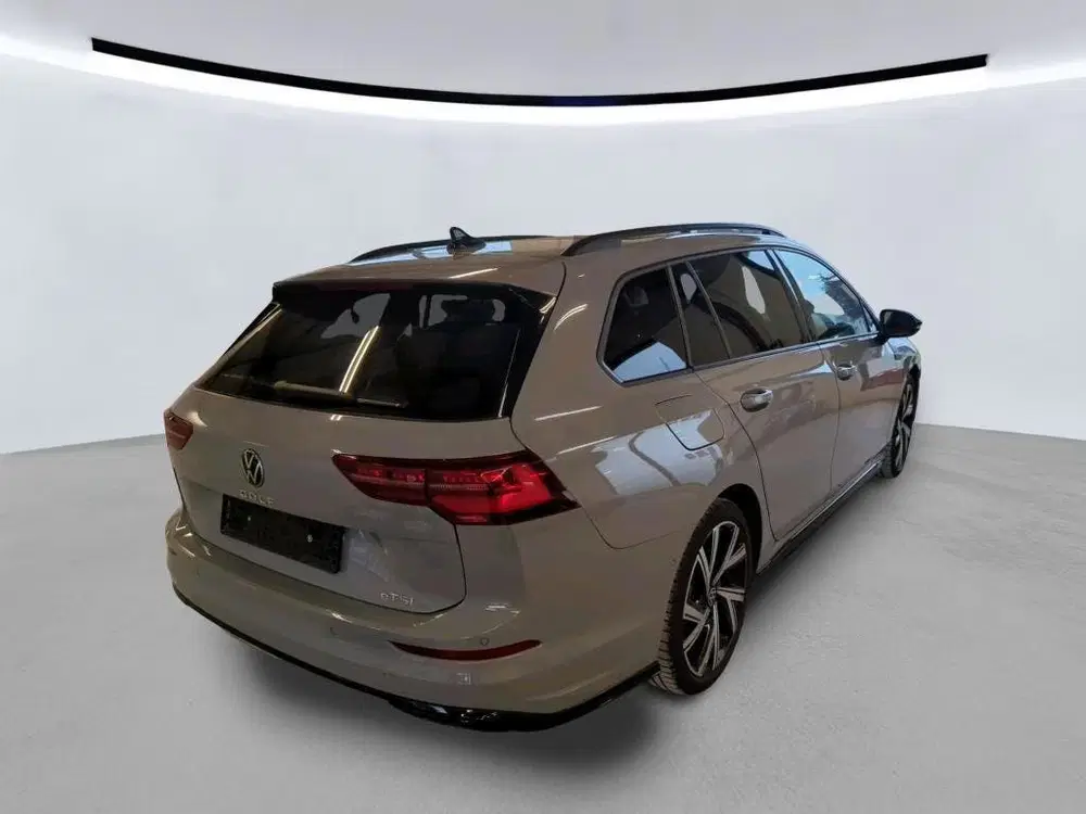 Volkswagen Golf 1.5 eTSI R-Line Pano I IQlight I Cam uit 2022, foto 4