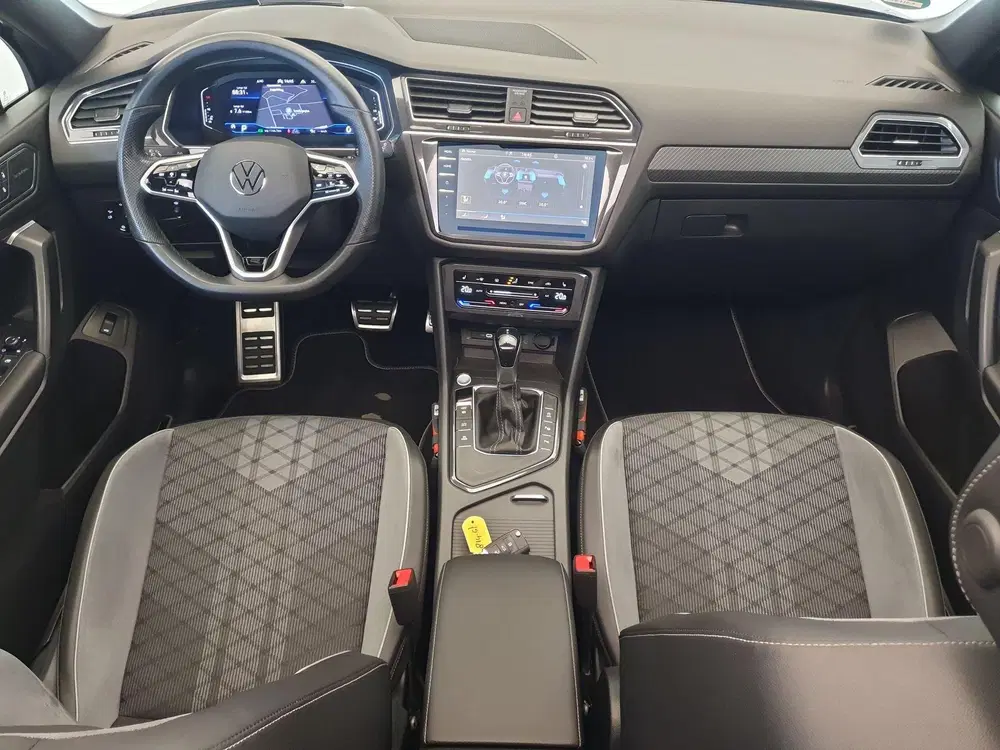 Volkswagen Tiguan Allspace 1.5 TSI R-Line Business+ 7p. Pano uit 2022, foto 3