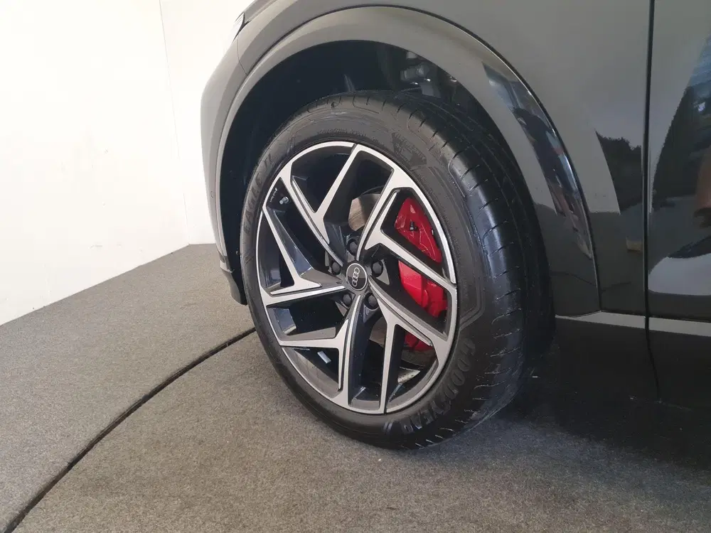 Audi Q6 e-tron S edition performance 100 kWh 306pk Wegkla uit 2026, foto 10