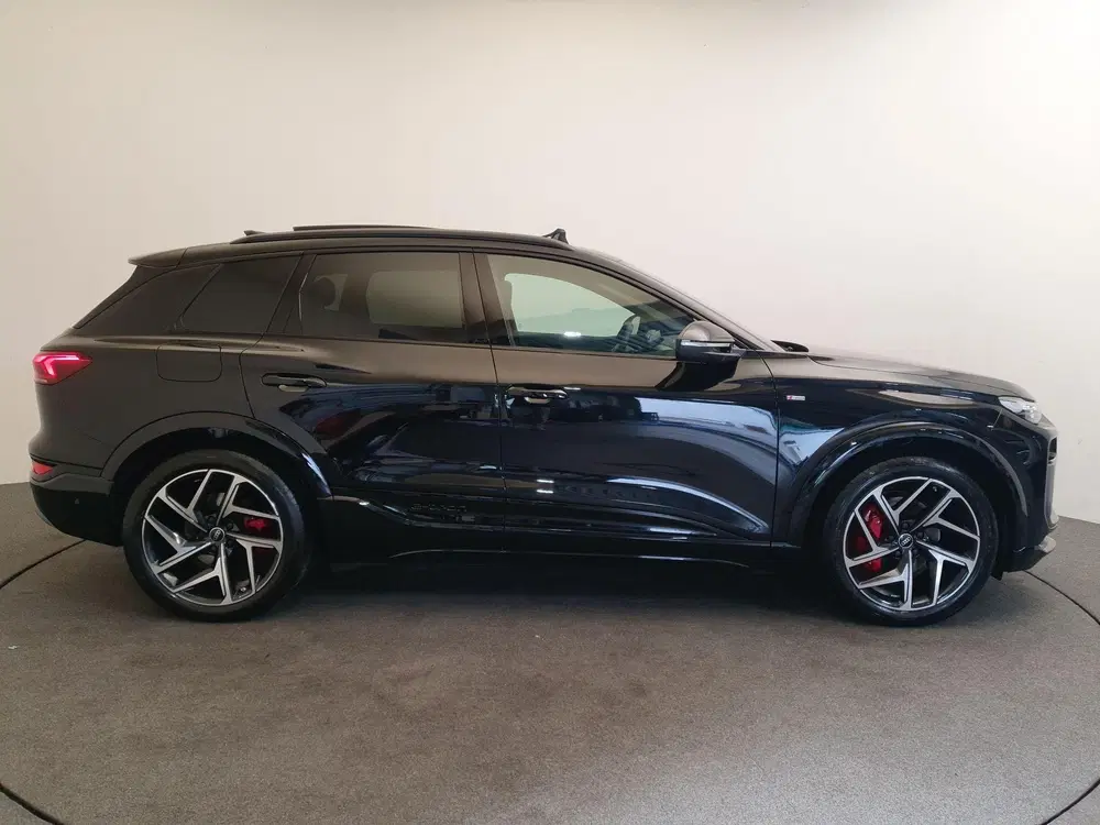 Audi Q6 e-tron S edition performance 100 kWh 306pk Wegkla uit 2026, foto 6