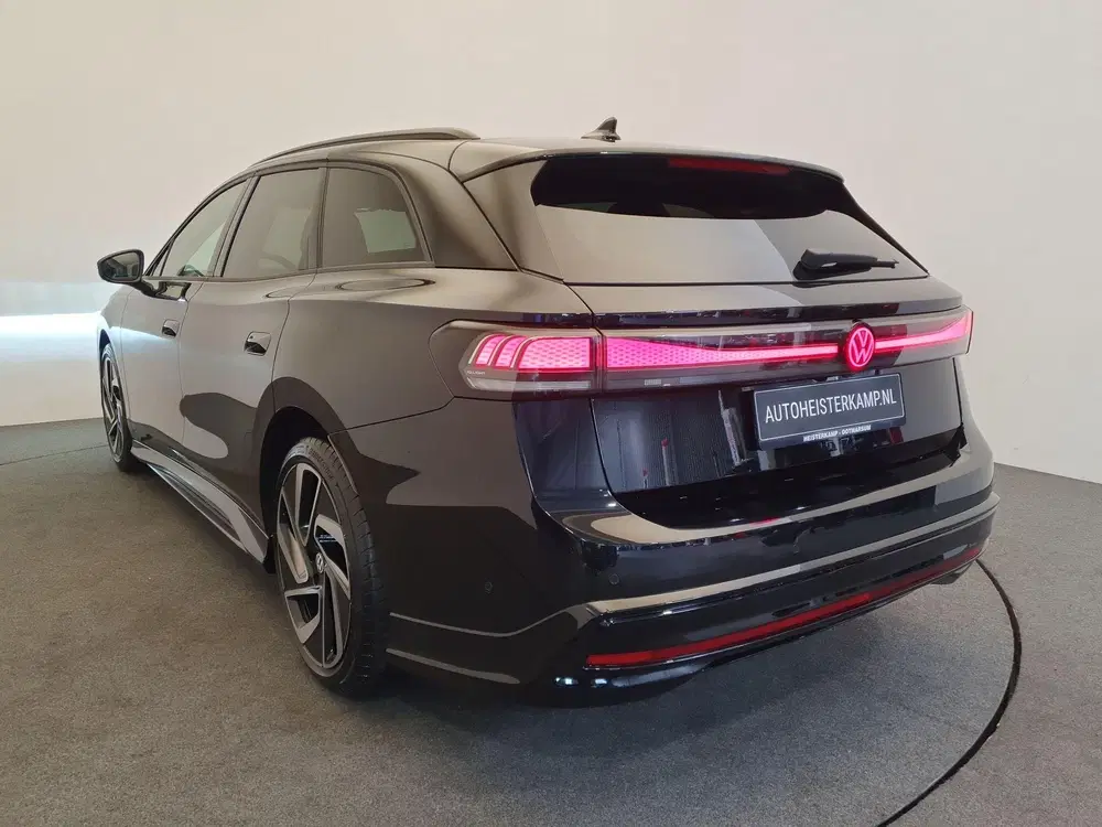 Volkswagen ID.7 Pro S 86 kWh 286pk Wegklapbare trekha uit 2026, foto 8