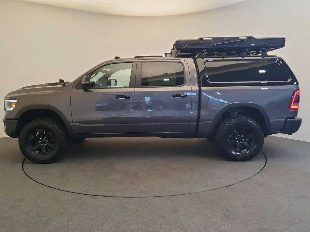 Dodge RAM Panorama dak uit 2024, foto 2