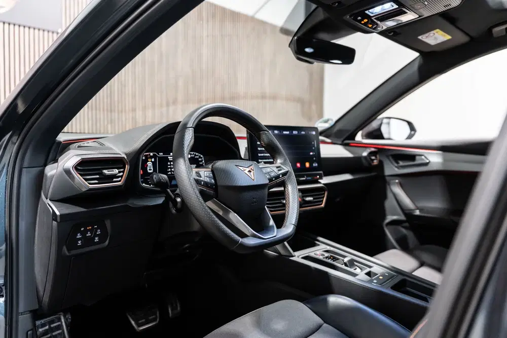 Cupra Formentor 1.4 e-Hybrid VZ Performance PANO LED CAMER uit 2026, foto 10