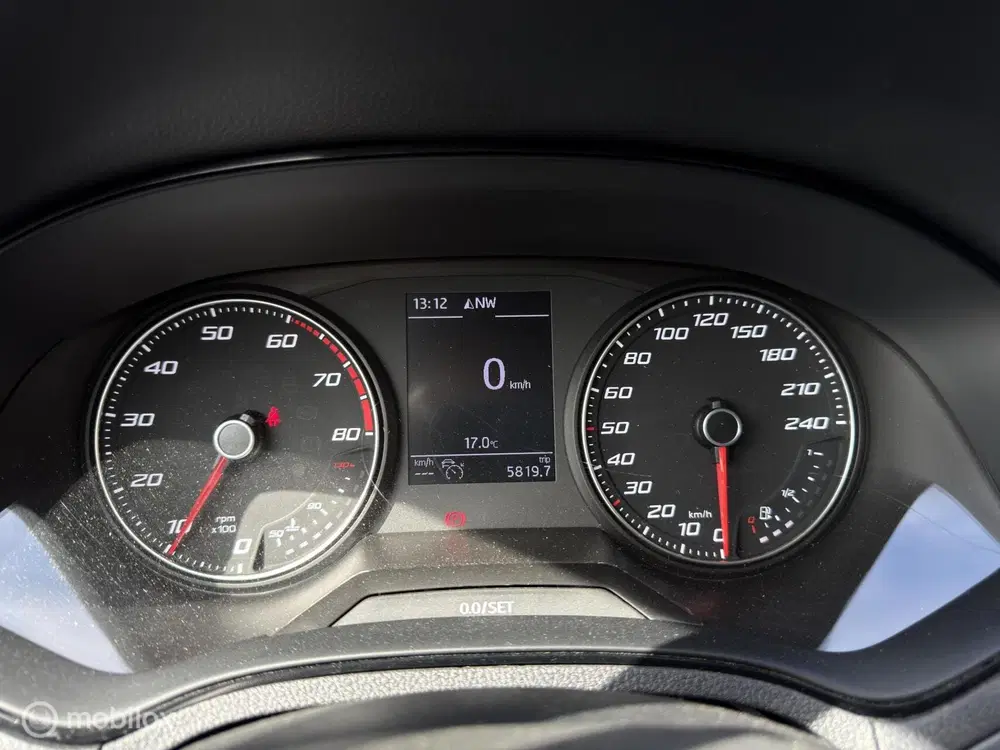 SEAT Arona 1.0 TSI Style Business Intense uit 2020, foto 13