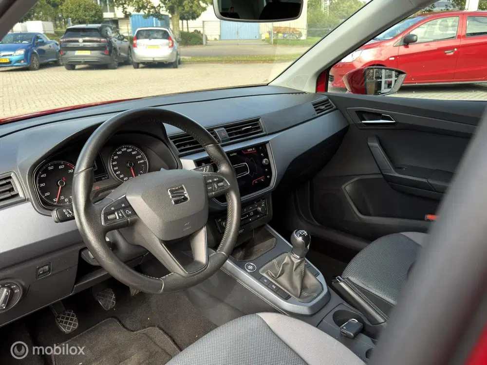 SEAT Arona 1.0 TSI Style Business Intense uit 2020, foto 6