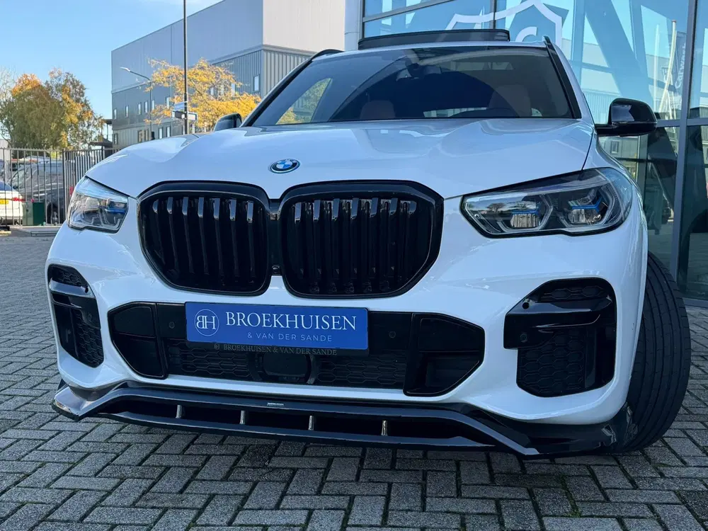 BMW X5 XDrive45e High Executive M Sport 394pk Pan uit 2022, foto 8