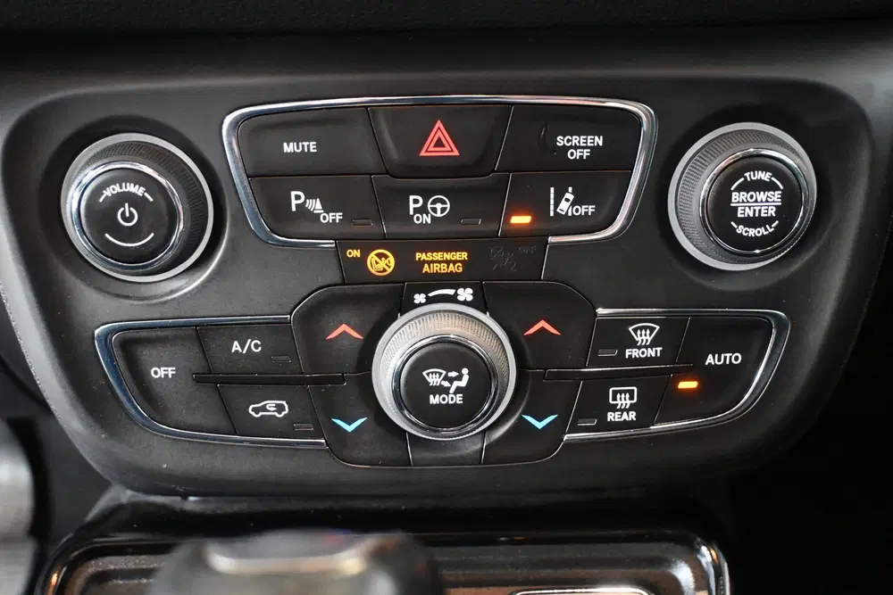Jeep Compass 1.3T Limited Automaat Nap Navigatie Cruise uit 2020, foto 9