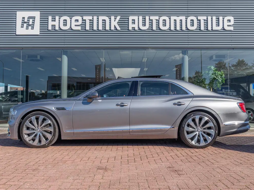 Bentley Flying Spur 6.0 W12 uit 2020, foto 9