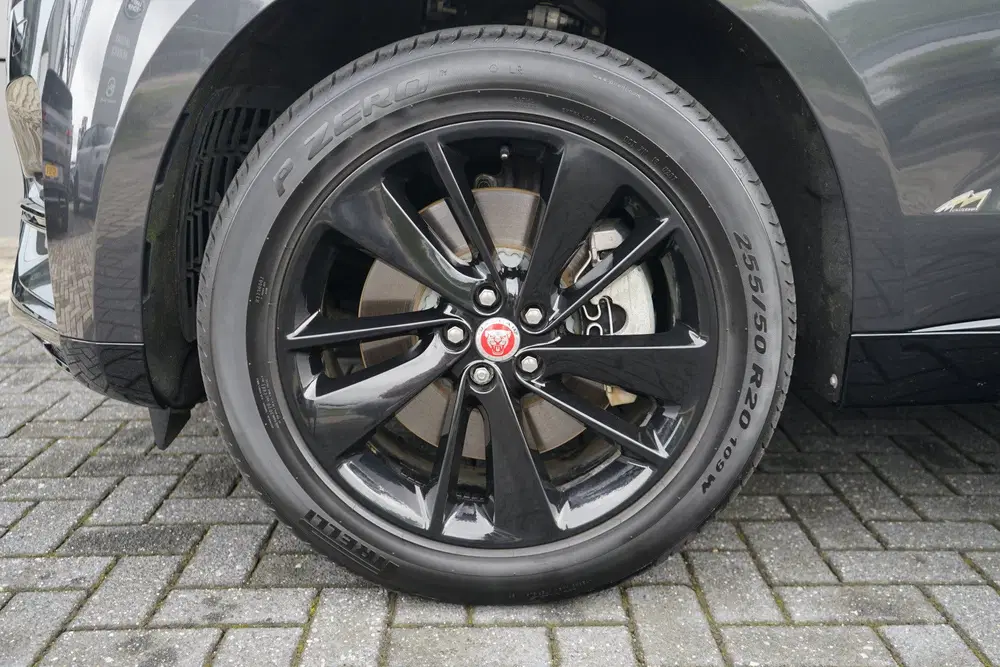 Jaguar F-Pace 2.0 P400e PHEV S uit 2022, foto 9