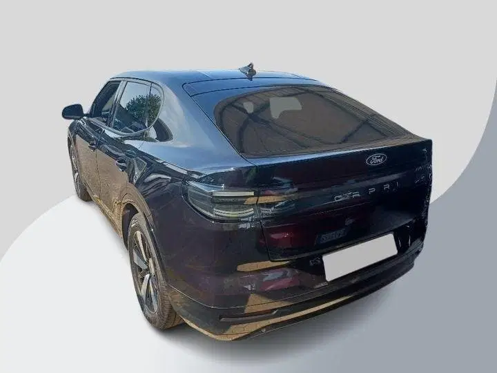 Ford Capri Select Extended Range RWD 79 kWh 286pk uit 2025, foto 5