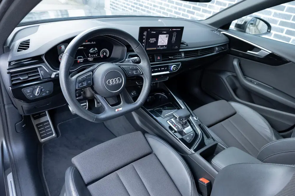 Audi A4 35 TFSI S-Tronic S edition uit 2022, foto 8