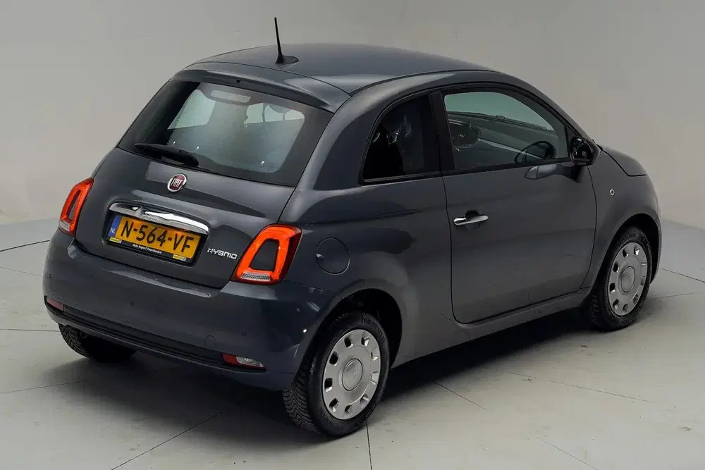 Fiat 500 1.0 Hybrid Cult [ Airco DAB Bluetooth ] (b uit 2022, foto 13