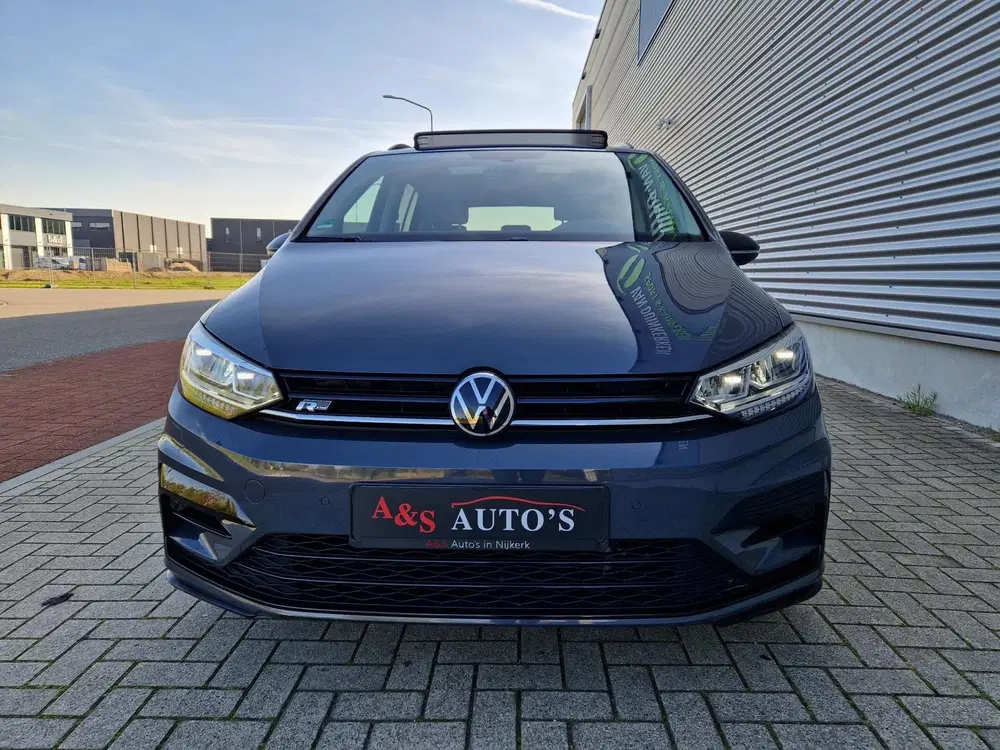 Volkswagen Touran 1.5 TSI 150pk 7p R line Pano Acc Camera Ma uit 2022, foto 10